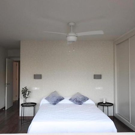 Carihuela Beach Suite Apartment Torremolinos Luaran gambar